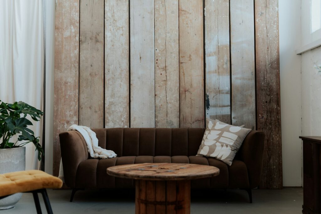 Reclaimed Wood in Interiors: Sourcing, Safety Checks and Finishes
