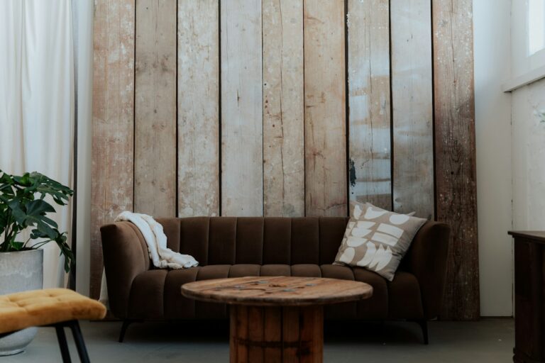 Reclaimed Wood in Interiors: Sourcing, Safety Checks and Finishes